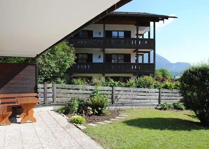 Апартаменты Premium-chalet Achental Mit Kamin Und Sauna